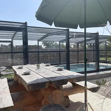 Renove Avec Piscine Chauffee Couverte, Climatisation, Proche Randonnees Et Attractions Locales - Fr-1-489-471 Holiday home