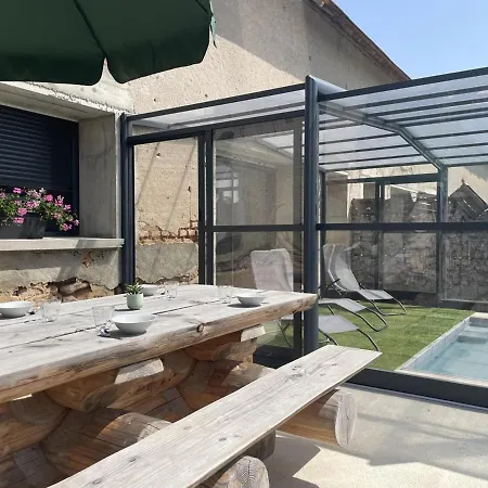 Renove Avec Piscine Chauffee Couverte, Climatisation, Proche Randonnees Et Attractions Locales - Fr-1-489-471 Holiday home Couzon